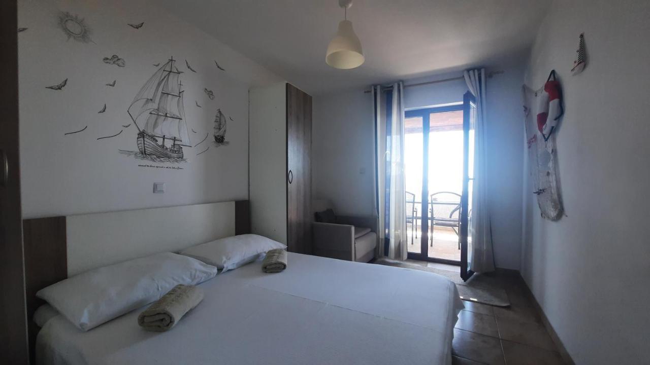 Morska Vila Apartment Vir Esterno foto