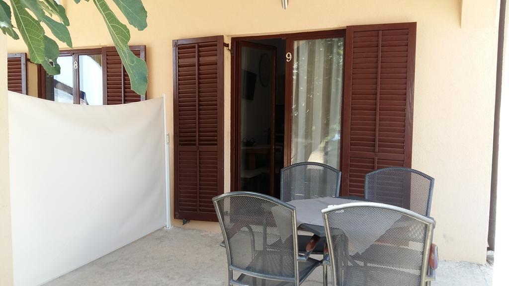 Morska Vila Apartment Vir Esterno foto