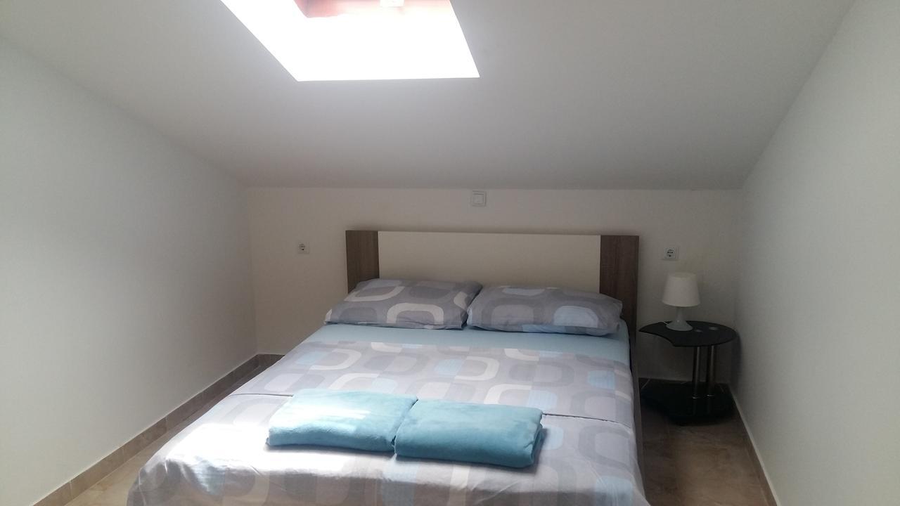Morska Vila Apartment Vir Esterno foto